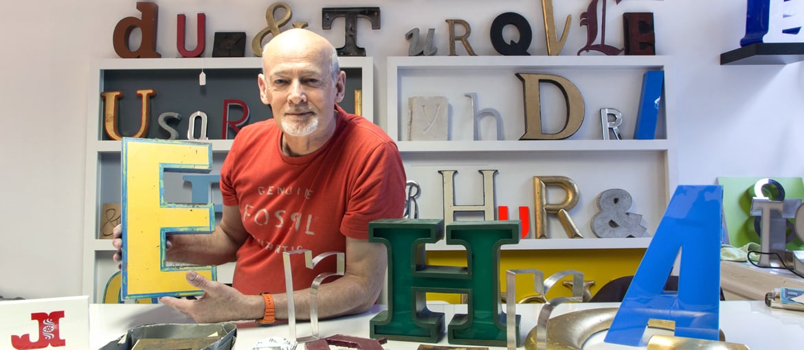 Une vie consacrée aux lettres : interview de Brian Heppell, de Glyphics