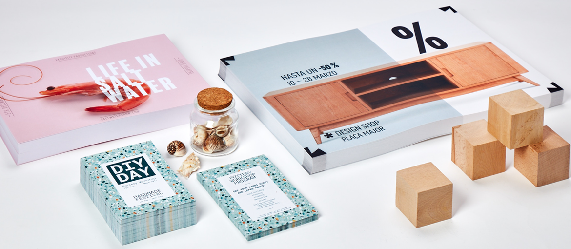 Faites décoller votre activité grâce aux flyers et aux cartons d’invitation