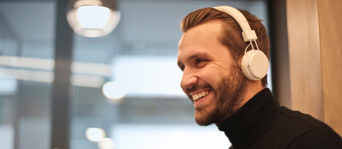 12 podcasts pour inspirer les créateurs