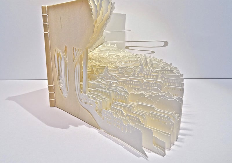 Les incroyables “villes de papier” d’Ayumi Shibata